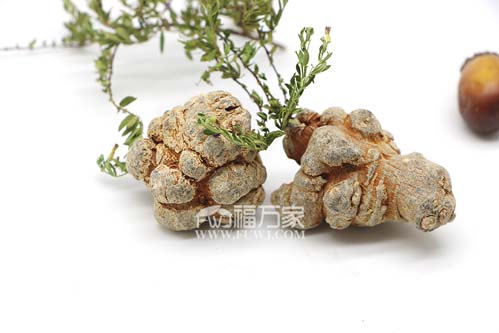 三七粉老人如何食用？